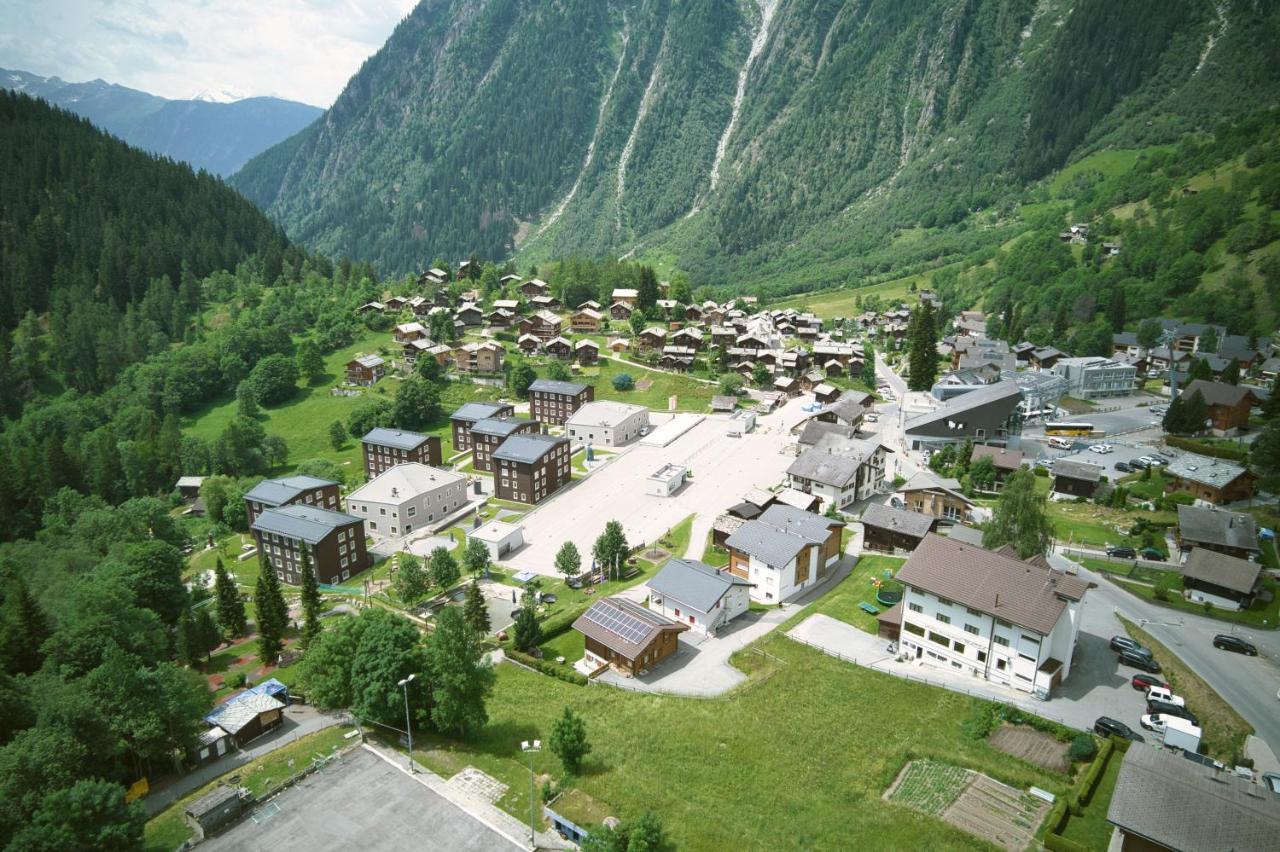 Hotel Massa Blatten bei Naters Bagian luar foto