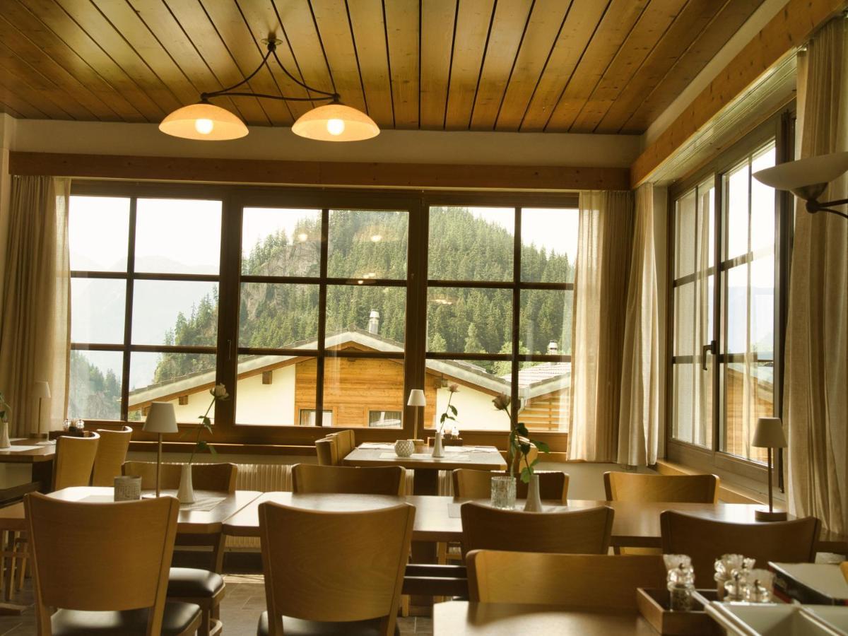 Hotel Massa Blatten bei Naters Bagian luar foto